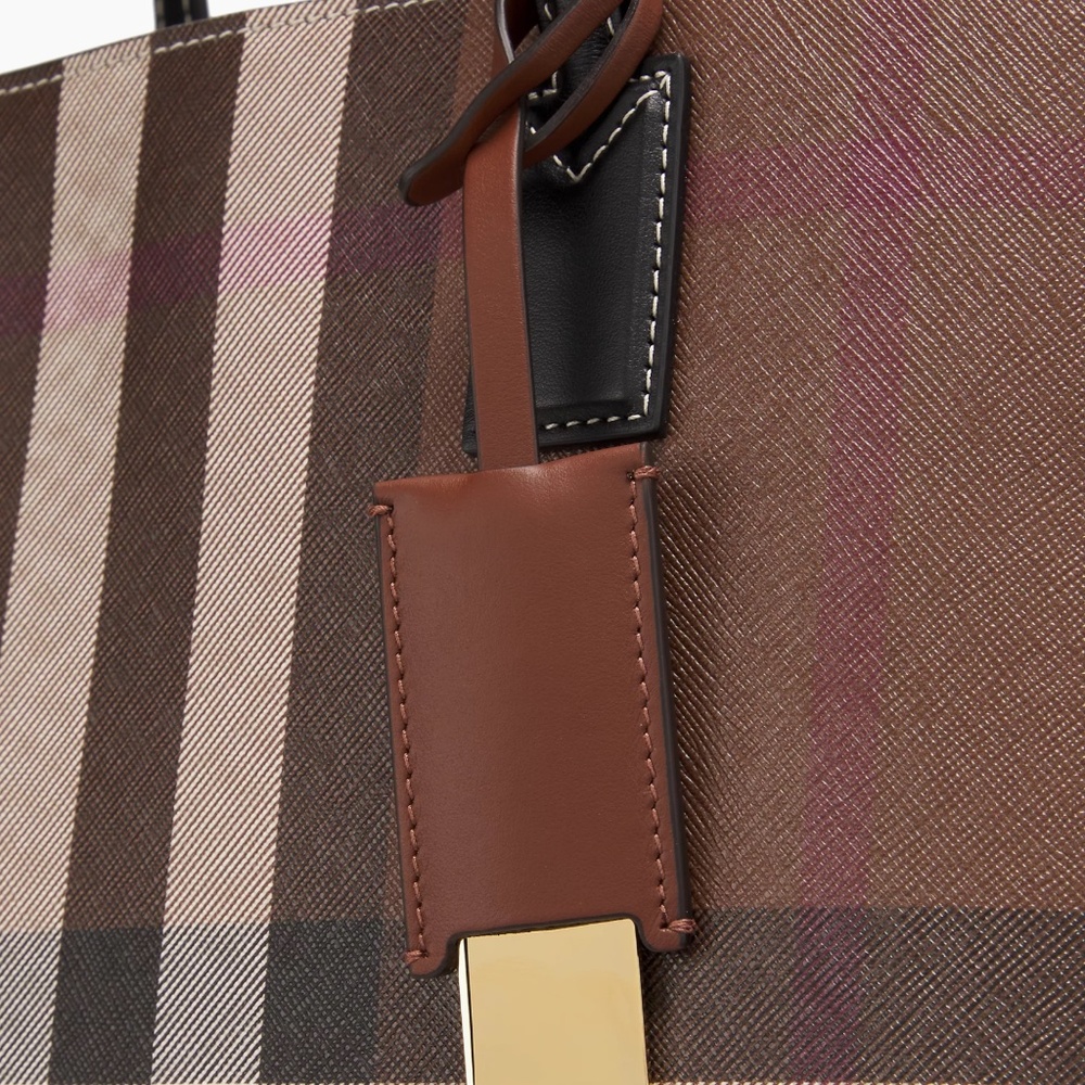 NWT Burberry Medium Check Leather Tote Bag - Picture 5 of 7